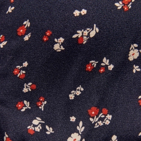 Reformation Claudette tie front floral blouse top - Picture 6 of 9